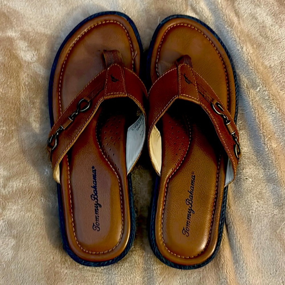 Tommy Bahama size 11 sandals
